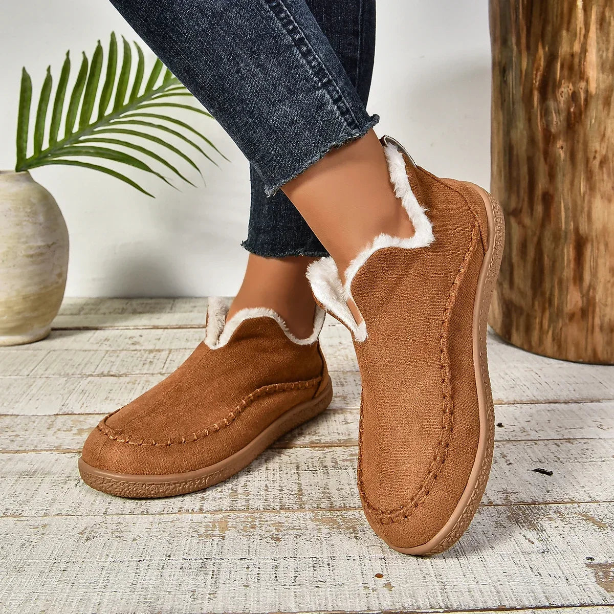 Avichic™ Women’s Warm Winter Slip-On Platform Ankle Boots