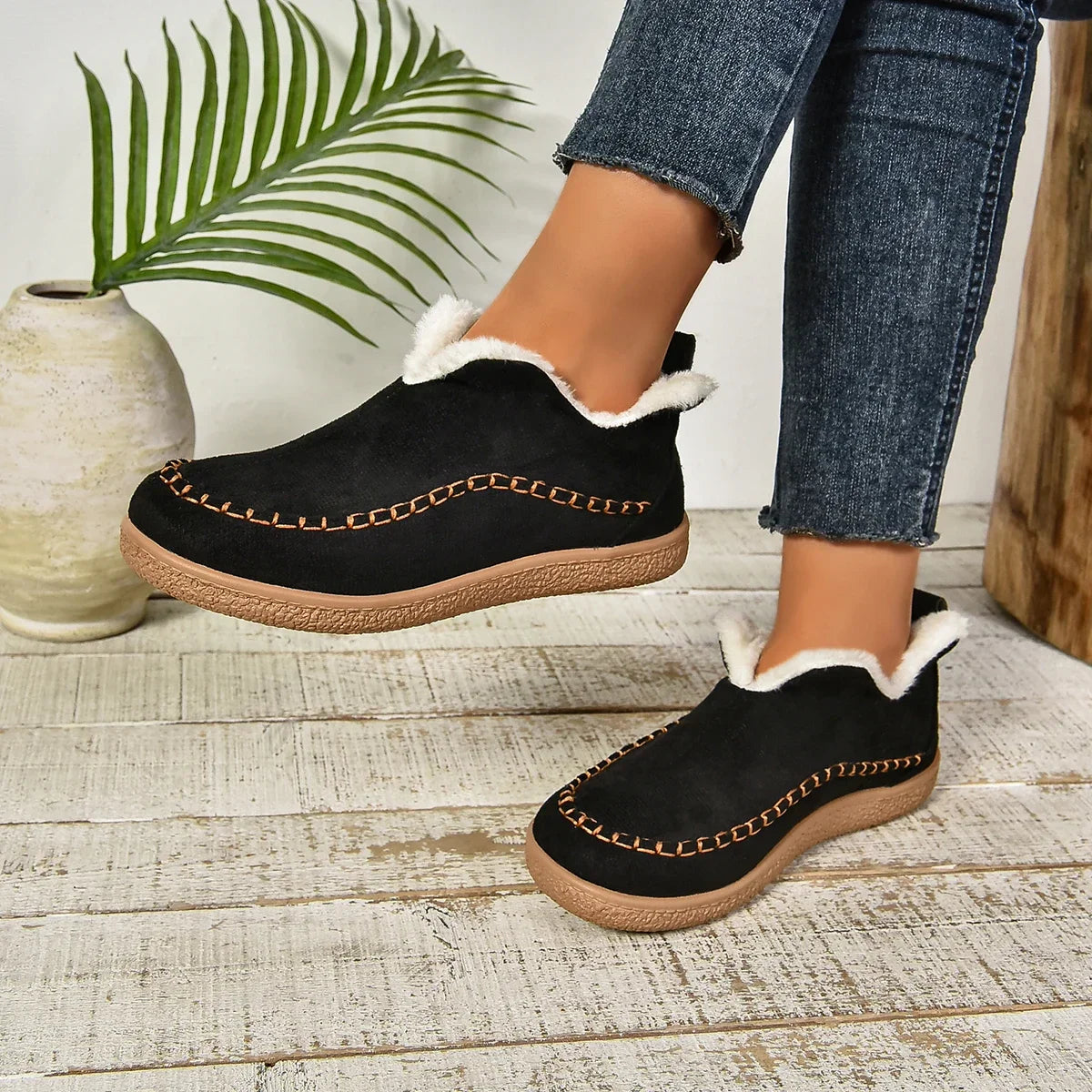 Avichic™ Women’s Warm Winter Slip-On Platform Ankle Boots