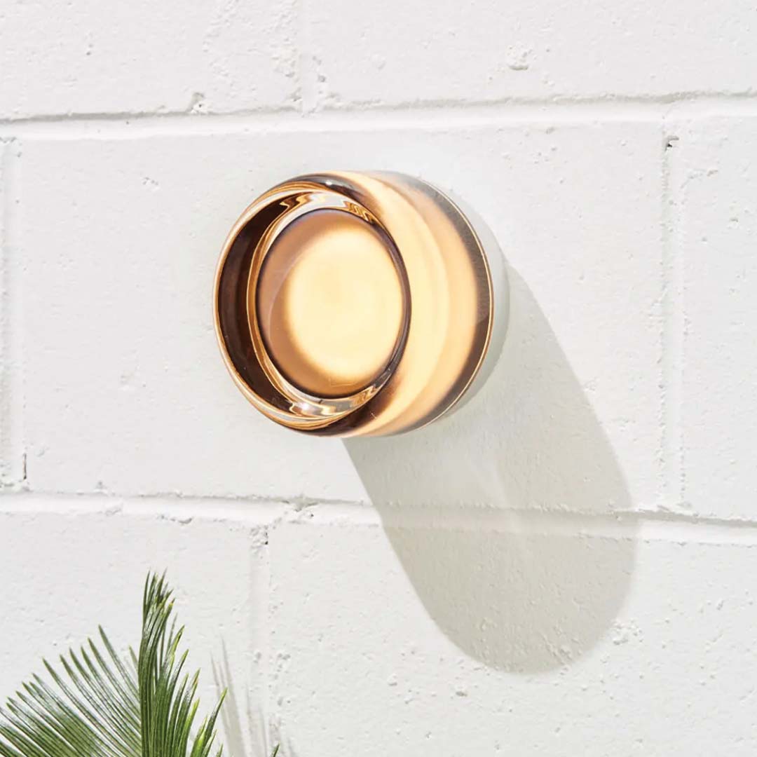 EleganceGlow - Modern Luxury Wall Lamp with Sophisticated Finish