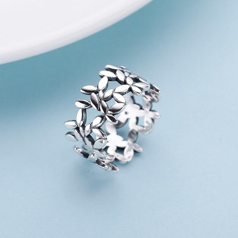 Silver Leaf Ring