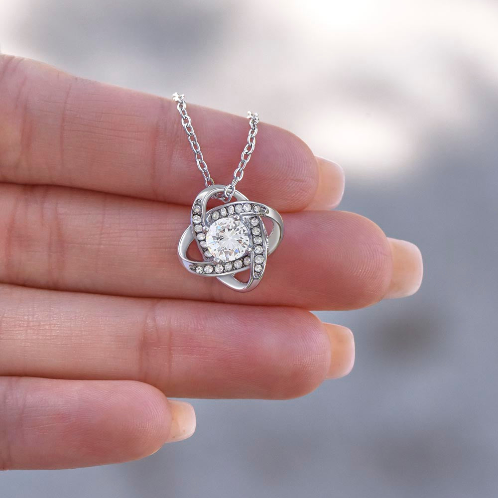 [ALMOST SOLD OUT] My Granddaughter - Old Lioness - Love Knot - 2