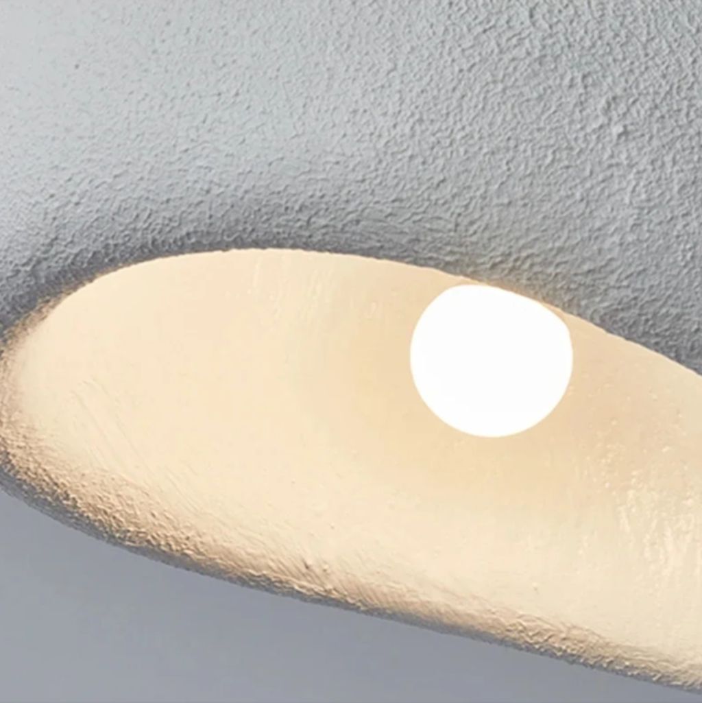 CALMLIGHT – Minimalist Resin Ceiling Light for Serene Spaces