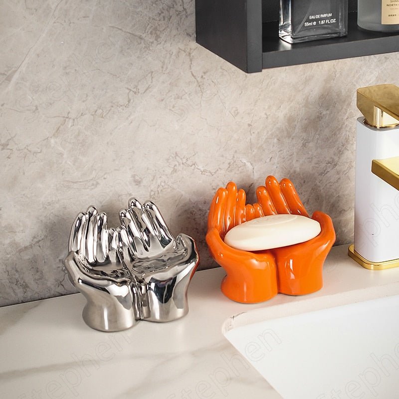 CasaLuxe – Elegant Ceramic Soap Dish with Stylish Functional Design