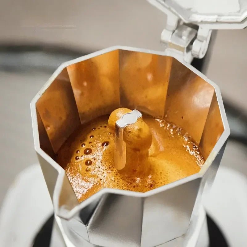 COFFEELORE – Traditional Italian Aluminum Espresso Maker for Full-Bodied Coffee