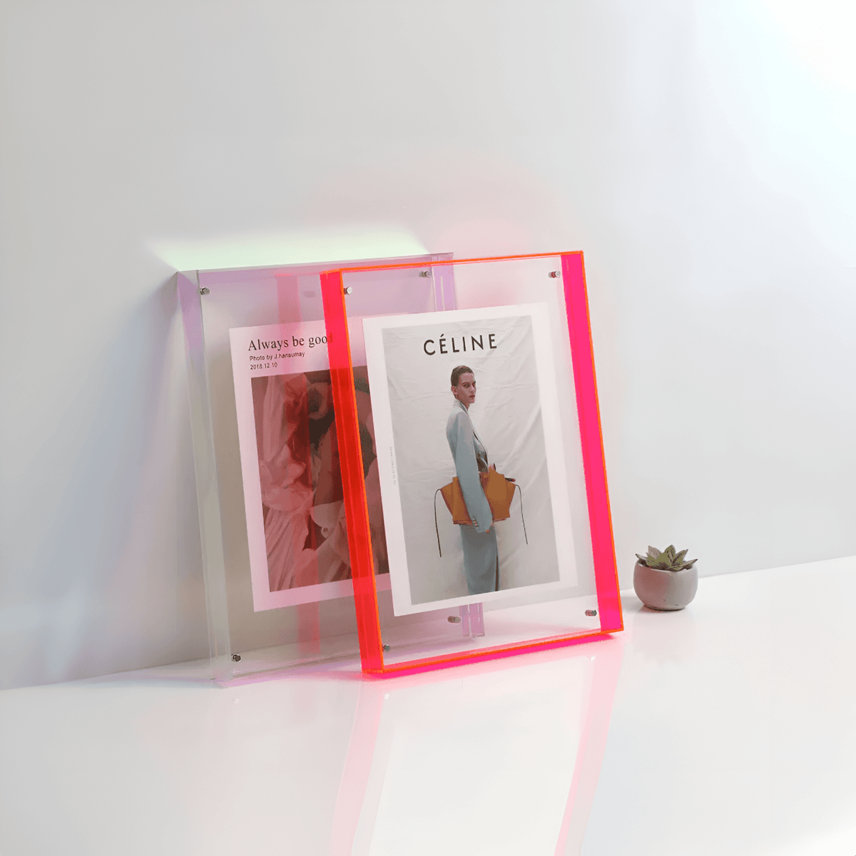 AcryGlow – Transparent Photo Frame with Modern Minimalist Design