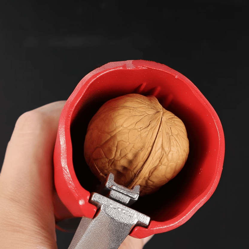 CRACKLIFT – Effortless Nutcracker with Lever Mechanism and Durable Aluminum Alloy Design