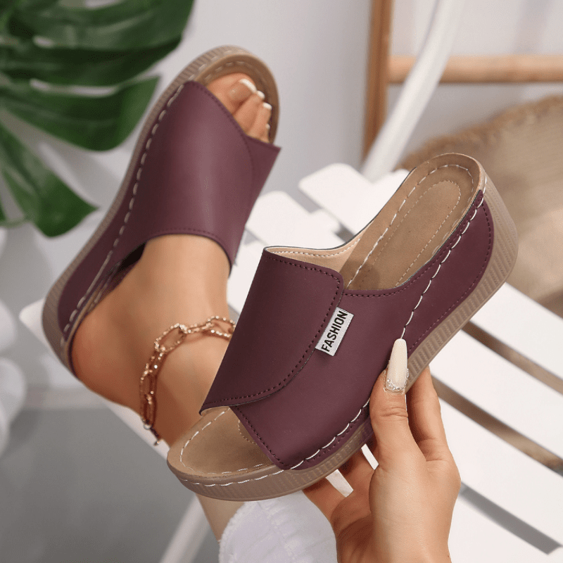 FOOTARA – Women’s Orthopedic Sandals with Adjustable Straps & Soft Cushioning