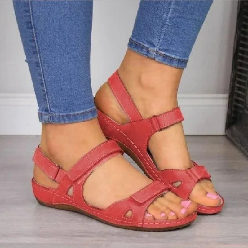 FORMELLE – women’s orthopedic walking sandals designed for refined comfort and everyday stability