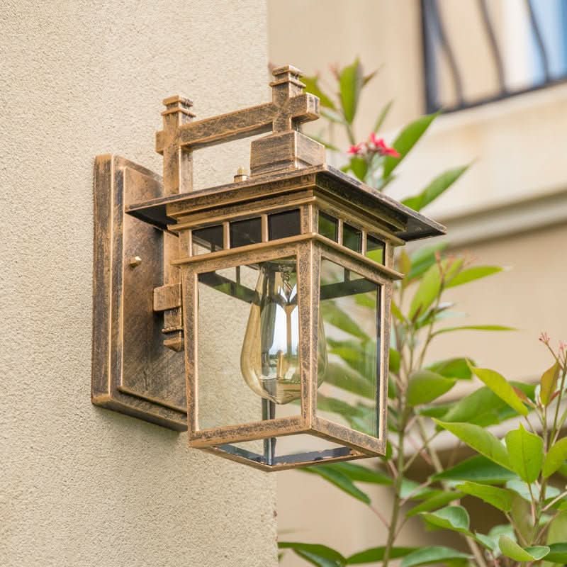 GlowGuard Outdoor Wall Lamp – Adjustable & Weatherproof Light for Home Exteriors