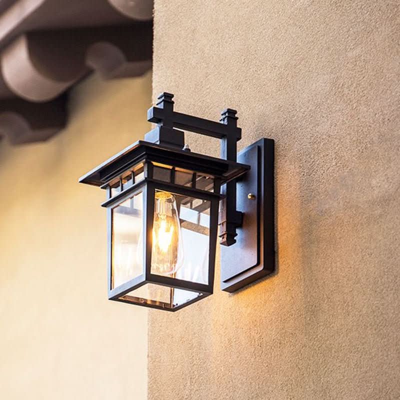 GlowGuard Outdoor Wall Lamp – Adjustable & Weatherproof Light for Home Exteriors