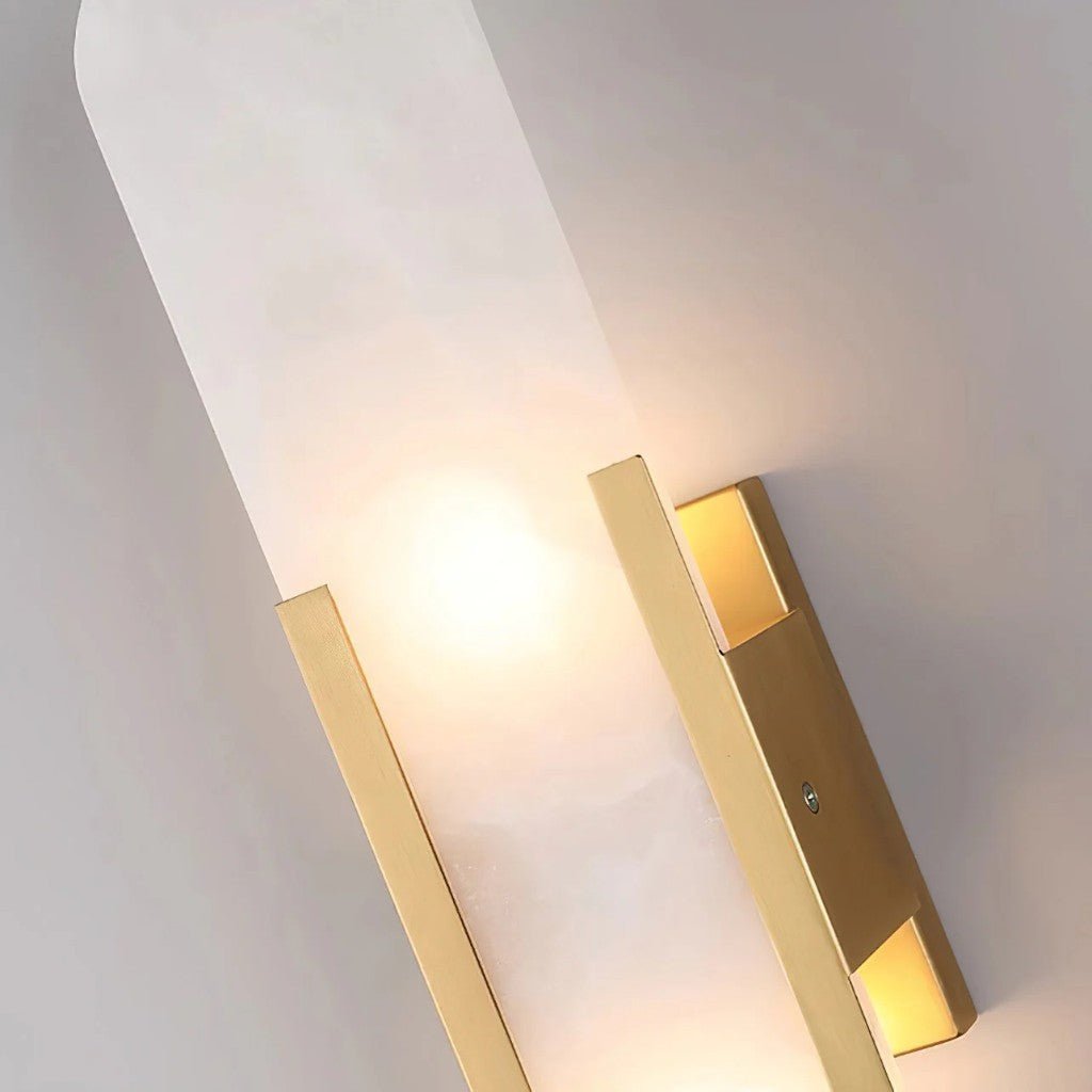 GOLDARC – Elegant Black and Gold LED Wall Lamp