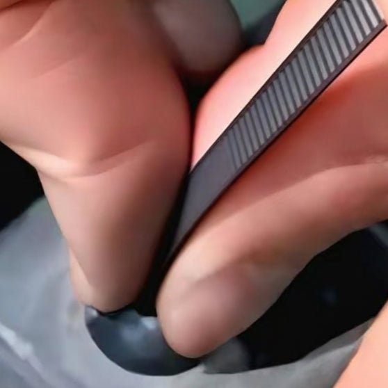 GRIPTIE – Heavy-Duty Self-Locking Cable Ties for Secure Cable Management