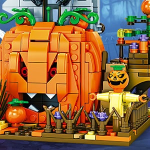 Kids' Halloween Building Blocks Magnetic Tiles Toy Set with Pumpkin House and Spooky Figures