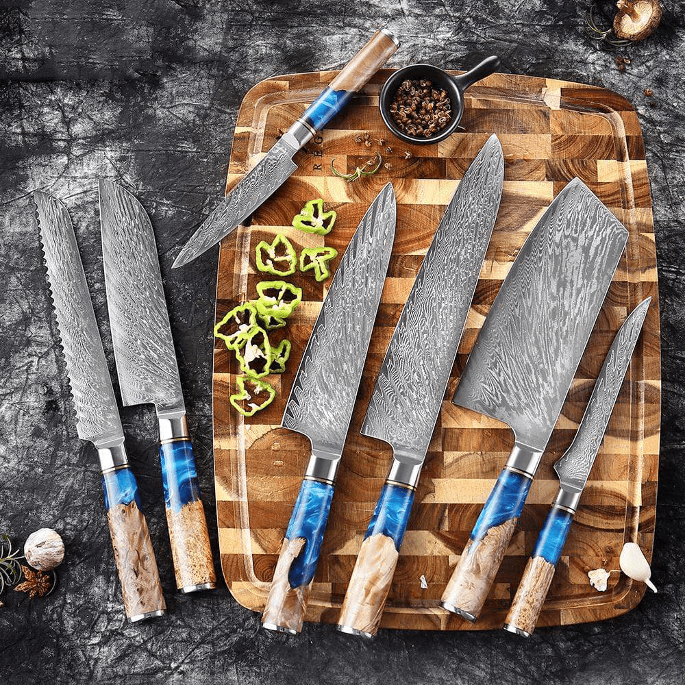 SAKUTO (作東) Japanese Damascus Steel Kitchen Knife Set With Blue Handle