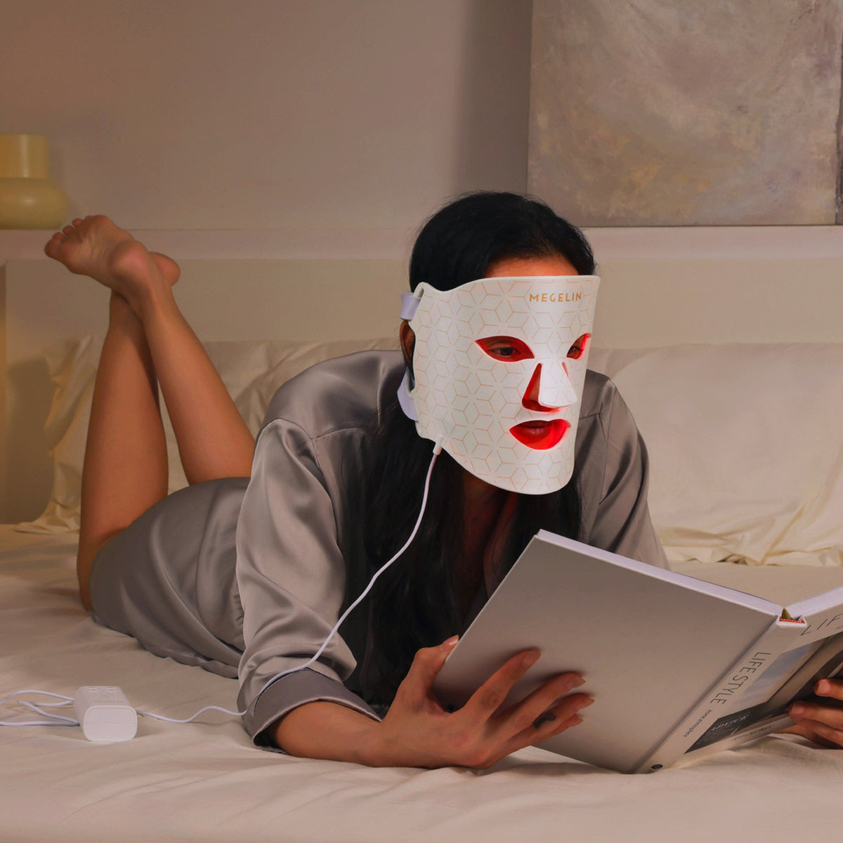 Avichic LED Light Therapy Face Mask
