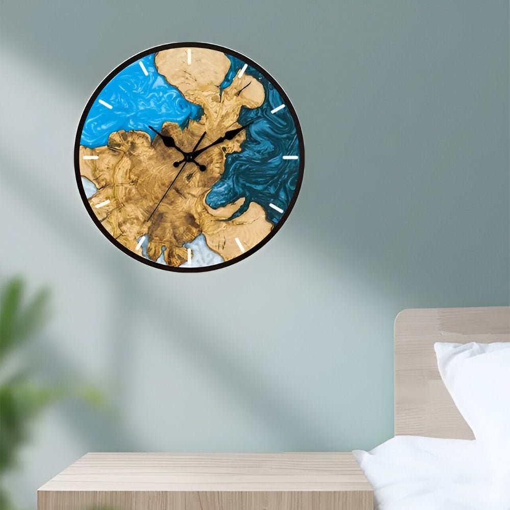 LUCENTRA – Elegant Clear Acrylic Wall Clock for Modern Minimalist Homes