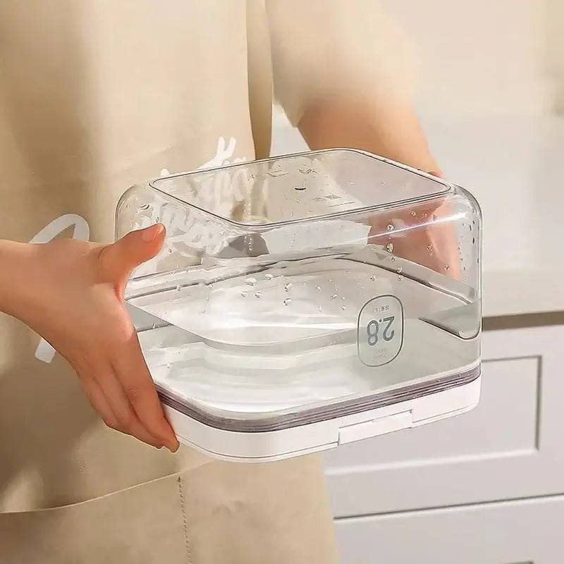Large Capacity Sealed Food Storage Box