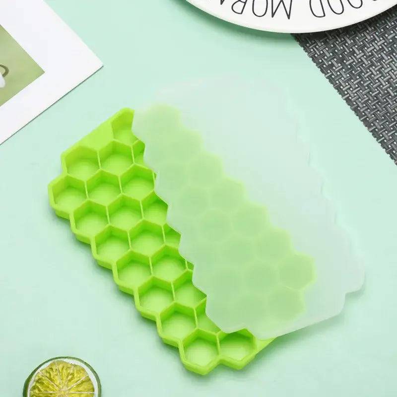 Honeycomb Silicone Ice Cube Mould with Lid Reusable Food-Grade Ice Maker