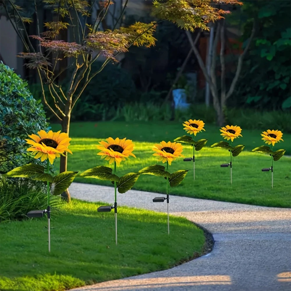 Creative & Modern Sunflower Garden Lamp | SolarSunflower