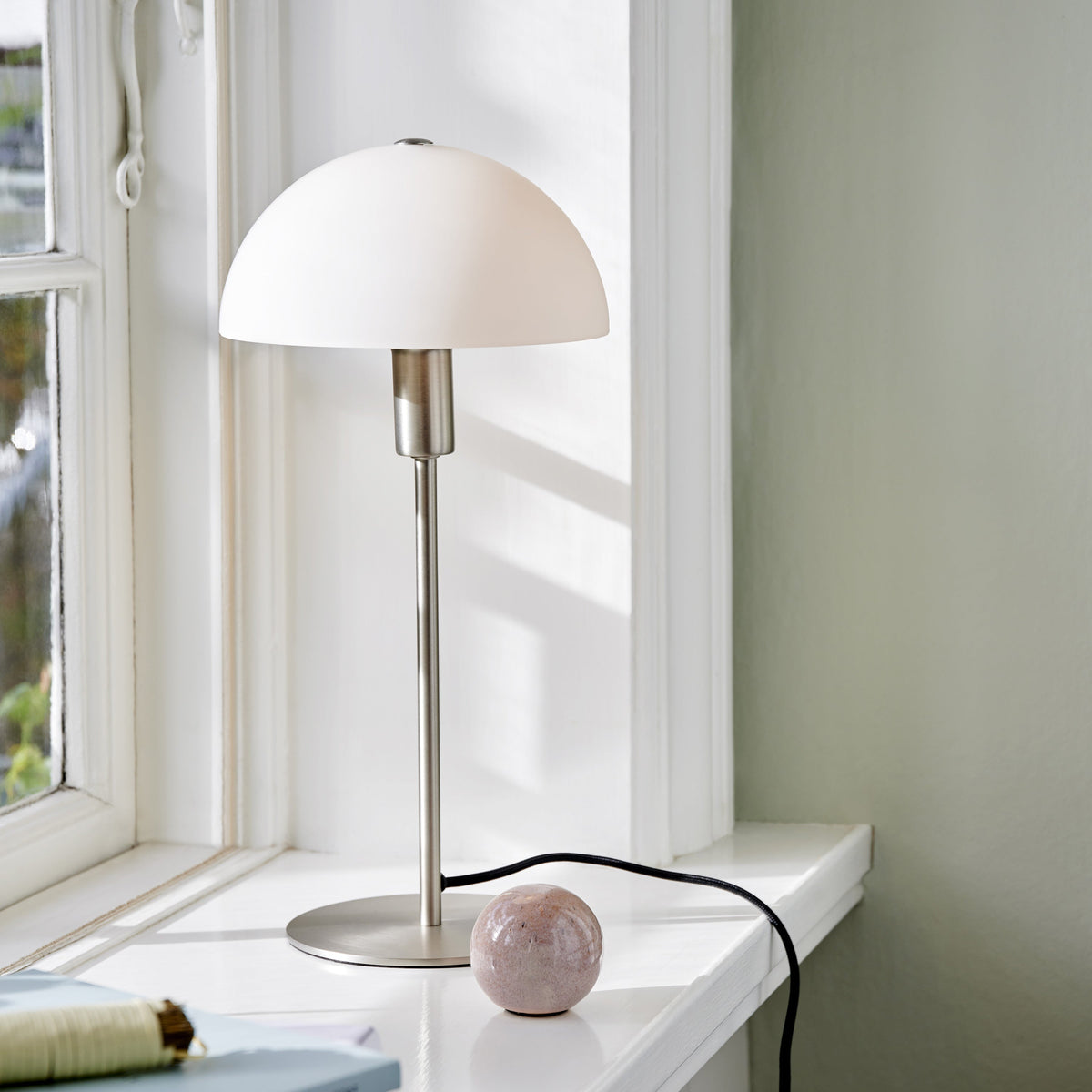 Ellen 20 Table Lamp