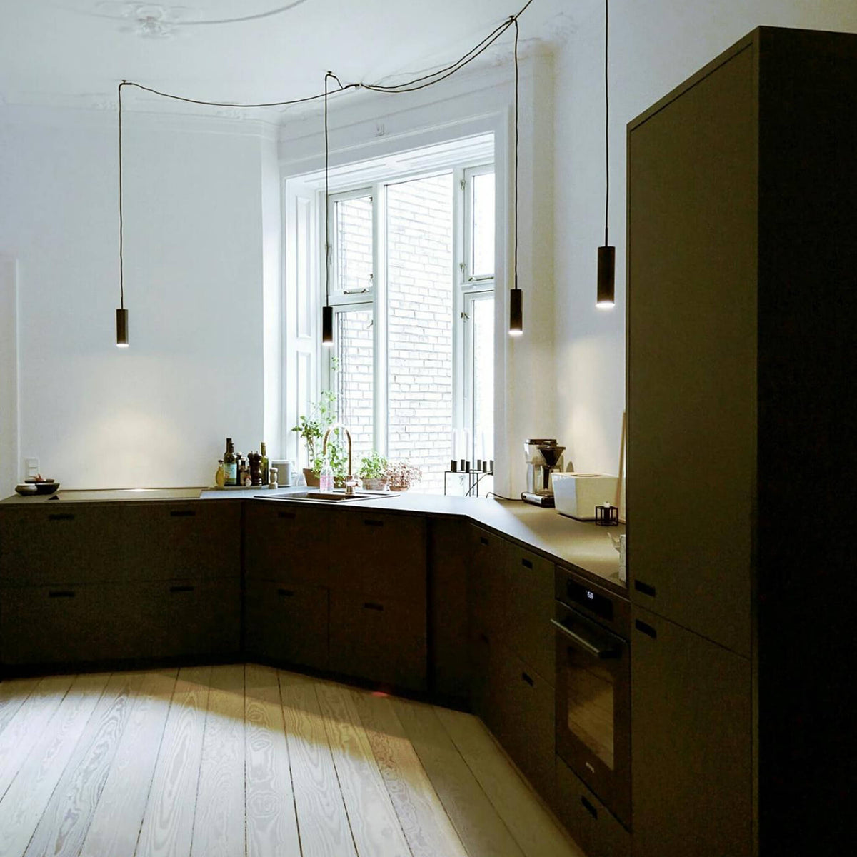 MIB Pendant Spotlight