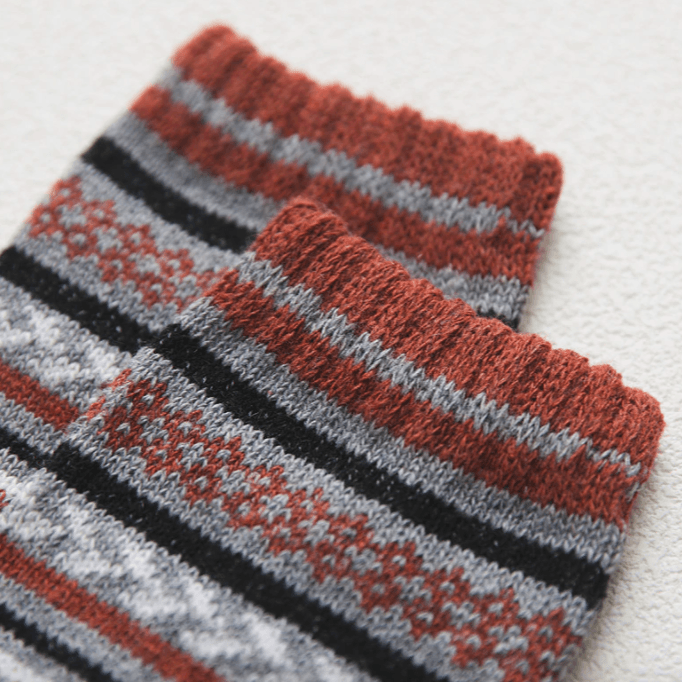 NORDTHREAD – Unisex Wool & Cotton Blend with Scandinavian Patterns