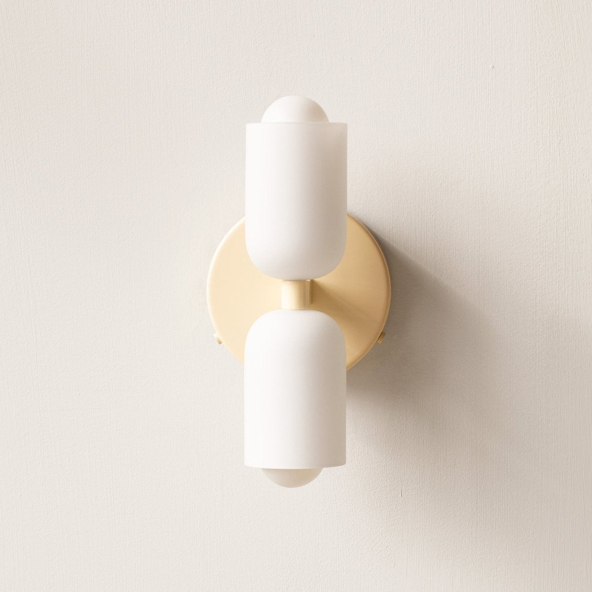 NOXARA – Modern Vertical Wall Lamp with Soft Up & Down Glow