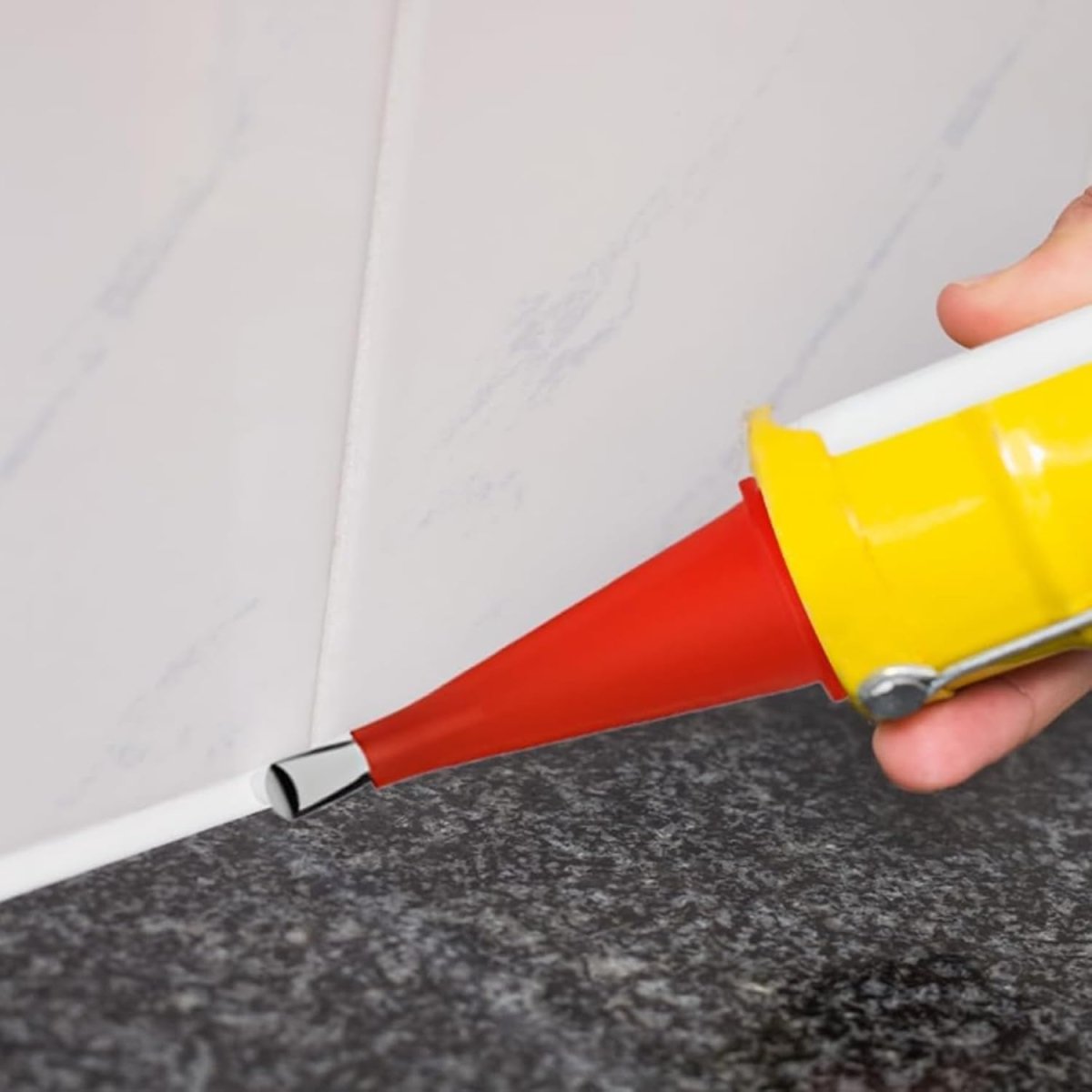 NOZZLEX – Anti-Drip Caulking Nozzle Tool Set for Clean Seals