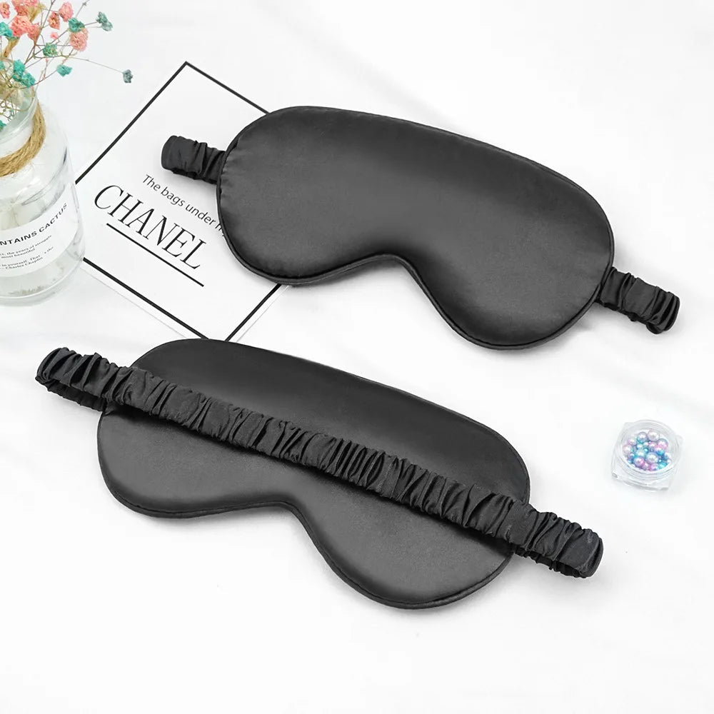 QUIETSHADE – Lightweight Silk-Feel Sleep Mask for Restful Darkness
