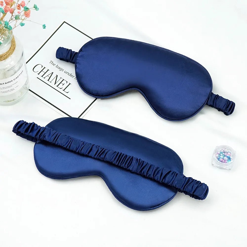 QUIETSHADE – Lightweight Silk-Feel Sleep Mask for Restful Darkness
