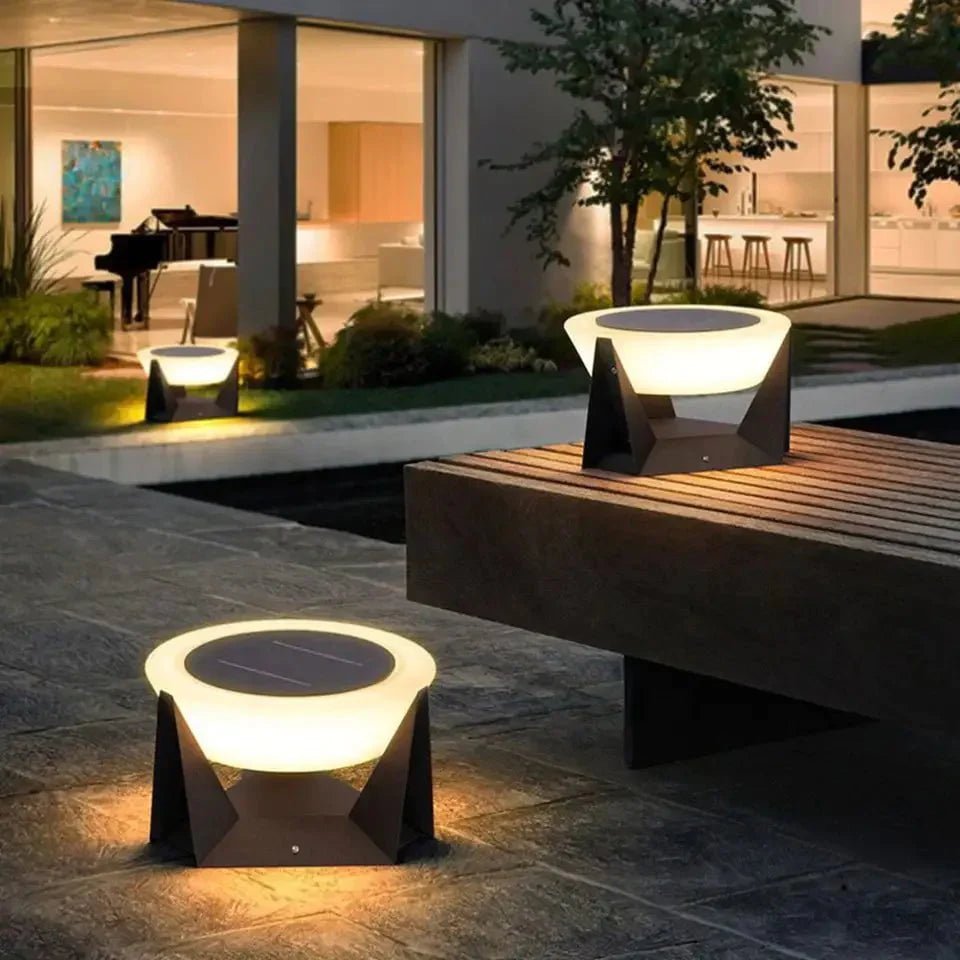 RAYFORCE – Waterproof Solar LED Spotlight for Outdoor Illumination