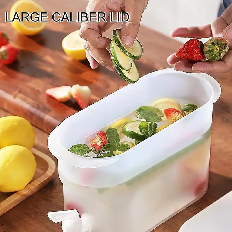 REFRESHLY – Compact Cold Beverage Dispenser with Faucet for Daily Use
