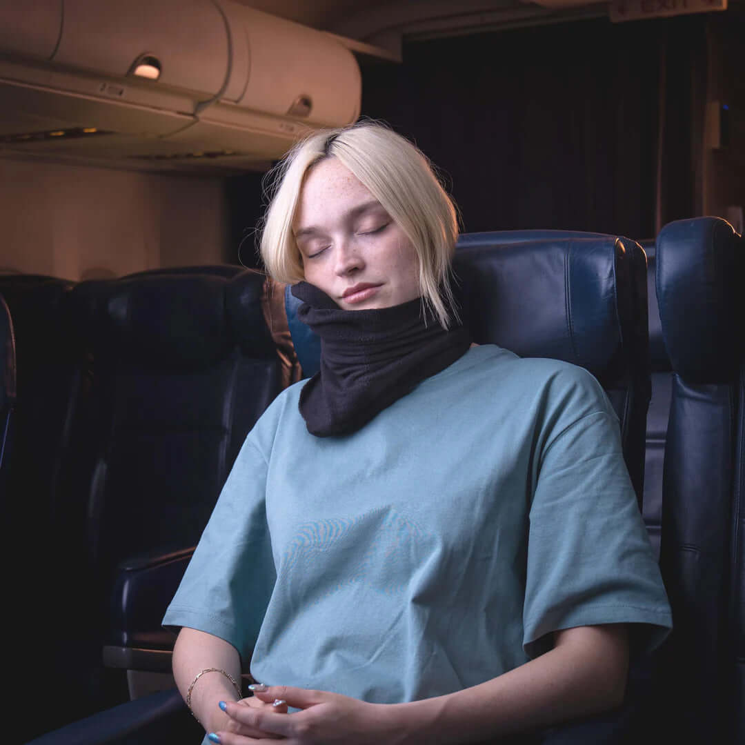 RESTLOOP – Soft Compact Neck Wrap Pillow for Travel Comfort