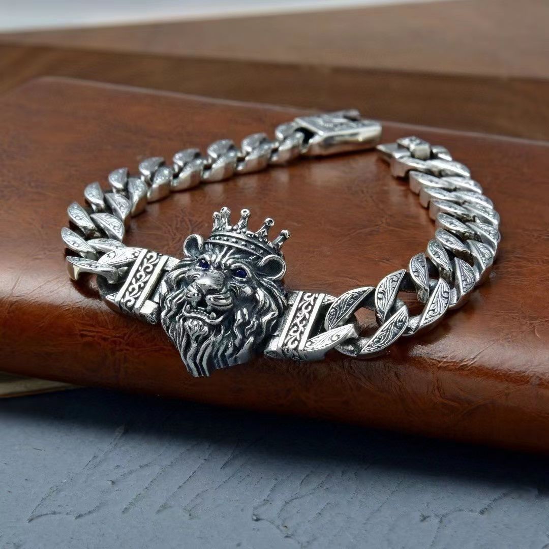 Braveheart -- Lion King Bracelet