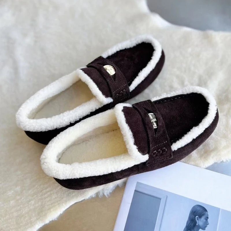 SOFTCLASS – Women’s Suede Loafers with Wool Lining and Timeless Round Toe