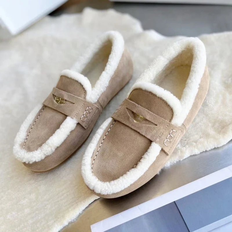 SOFTCLASS – Women’s Suede Loafers with Wool Lining and Timeless Round Toe