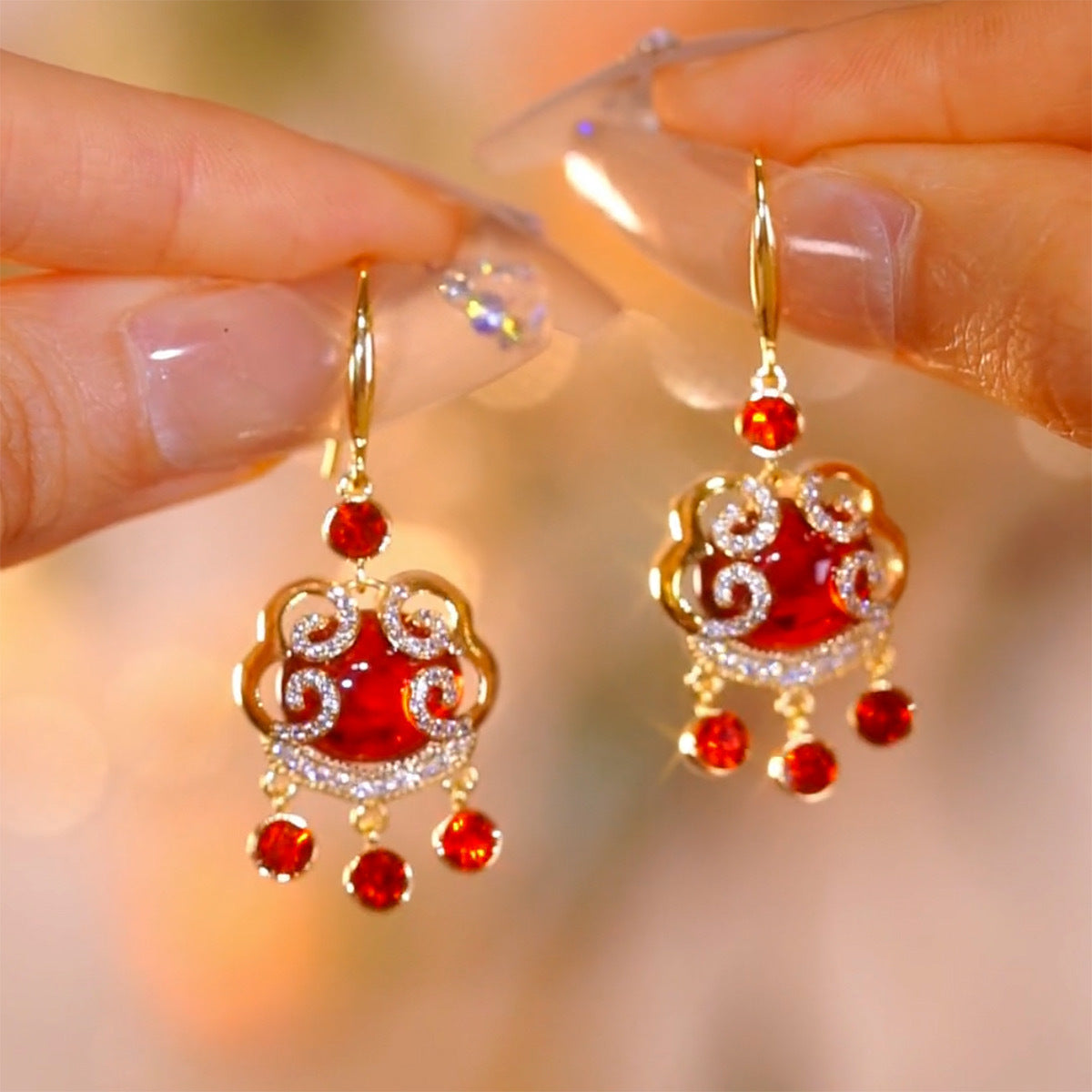Auspicious Clouds Wrapped in Sun Earrings -- （May luck and sunshine be with you）
