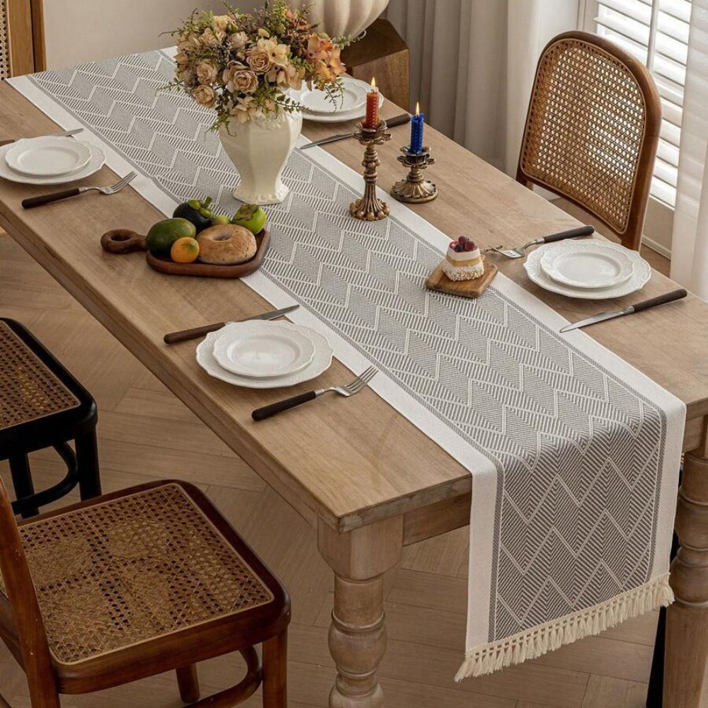 TEXTELLE – Elegant Sandstone Woven Table Runner with Zigzag Design