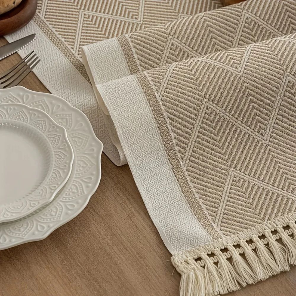 TEXTELLE – Elegant Sandstone Woven Table Runner with Zigzag Design