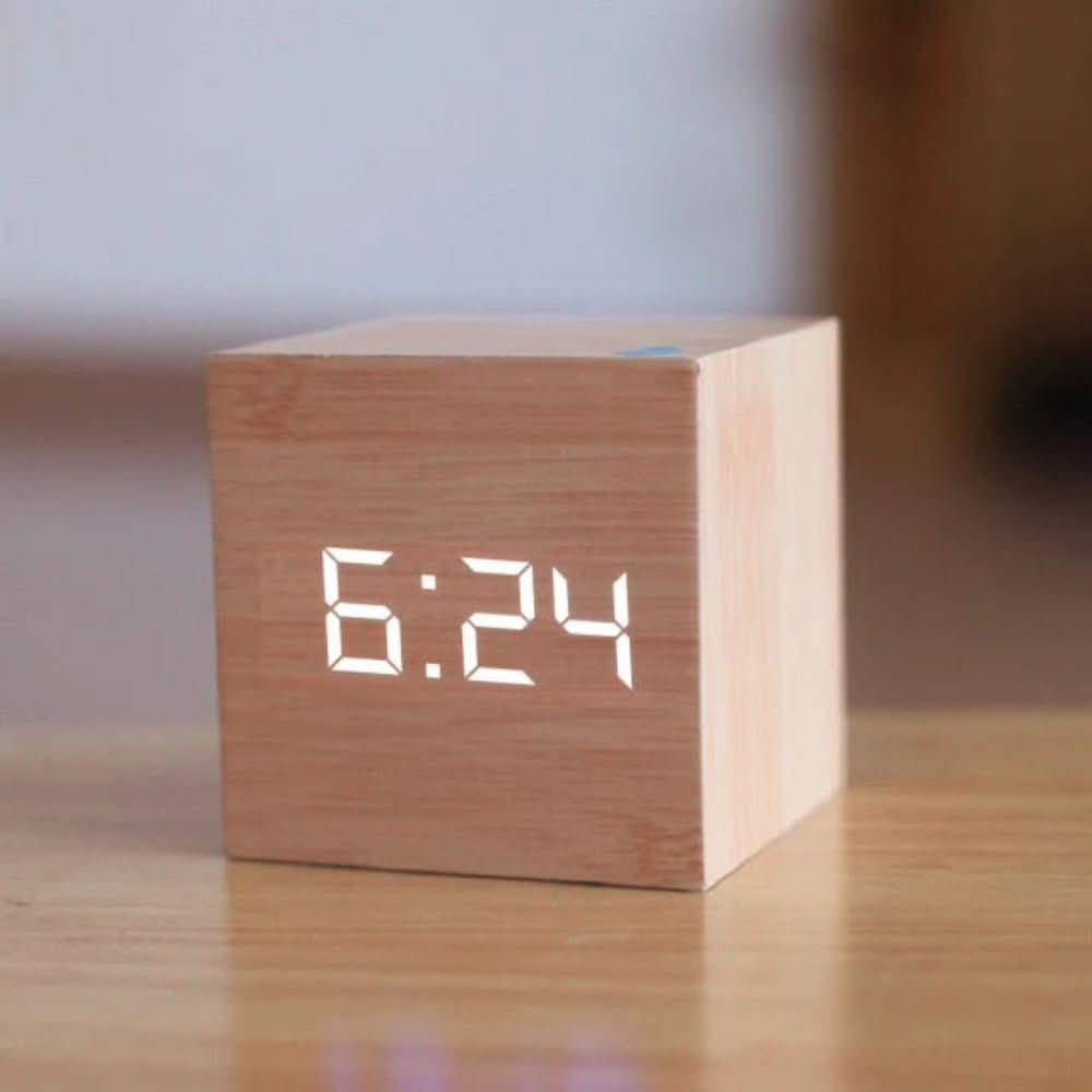 ZENICUBE – Minimalist LED Alarm Clock with Time, Date & Temperature Display