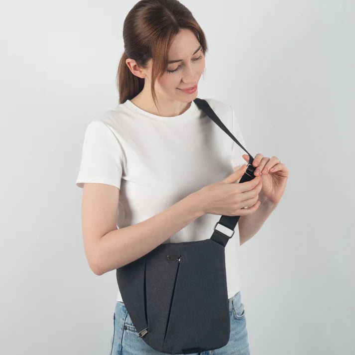 TRAVLOCK – Anti-Theft Crossbody Bag with RFID Protection and Waterproof Design
